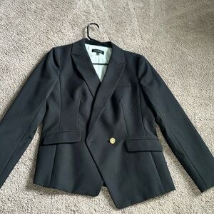 Black long blazer.